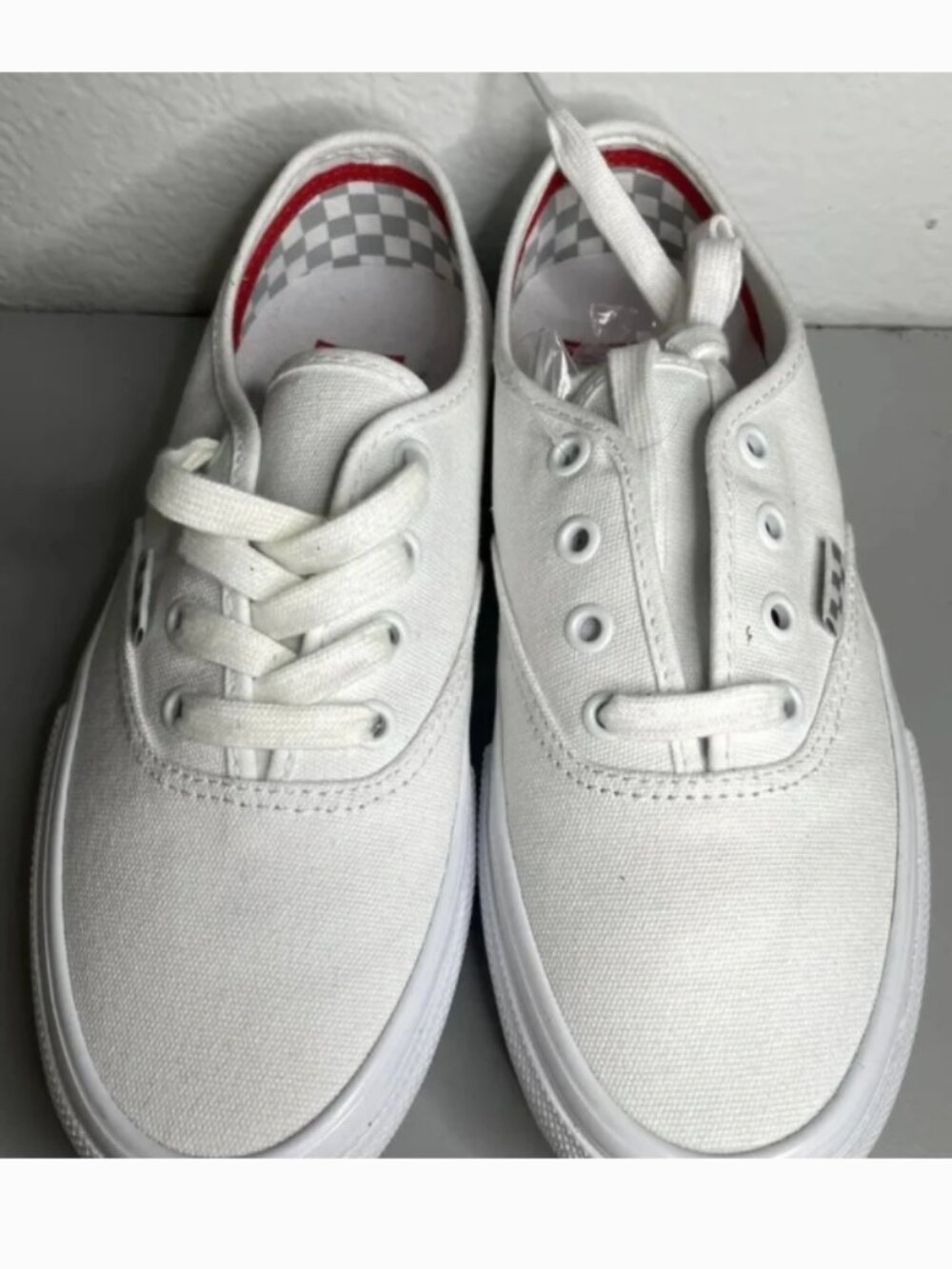 Vans - Picture 2 of 3